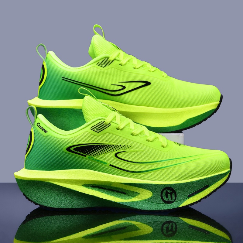 أحذية رياضية للرجال والنساء خف - مراجعة Waterproof Goretex Running Shoes وسعره