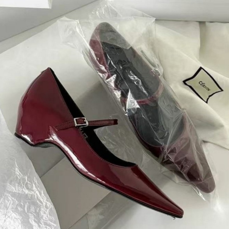 أحذية نسائية أنيقة جديدة لعام  - مراجعة Sandals وسعره