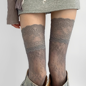 زوج واحد من الجوارب النسائية ف - مراجعة Boots وسعره