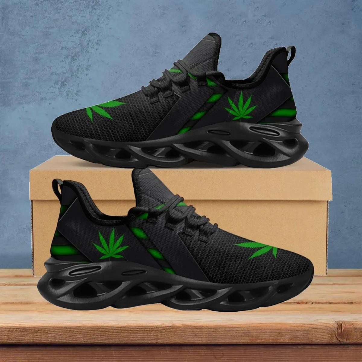 أحذية رياضية نسائية بطباعة أور - مراجعة Breathable Mesh Athletic Shoes وسعره