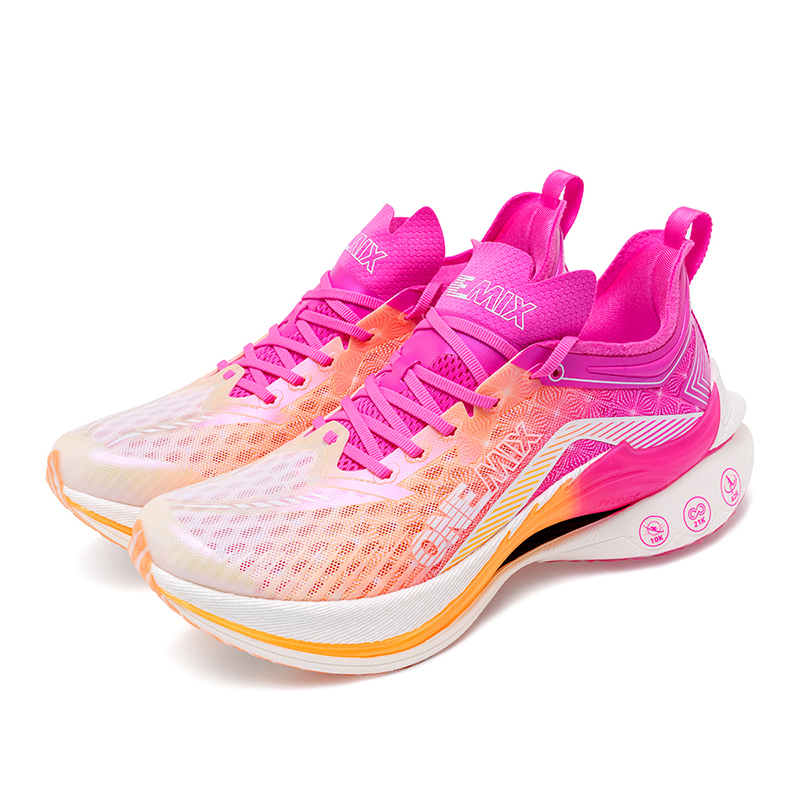 أحذية الجري النسائية من ONEMIX - مراجعة Reflective Night Running Shoes وسعره