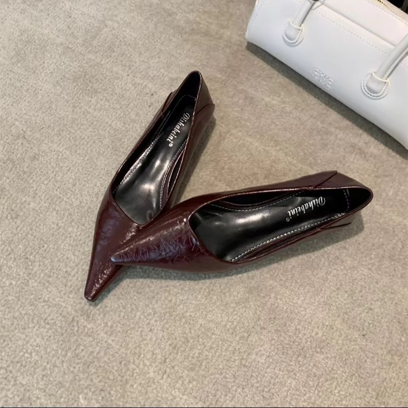 أحذية نسائية صيفية بمقدمة مدبب - مراجعة Sandals وسعره