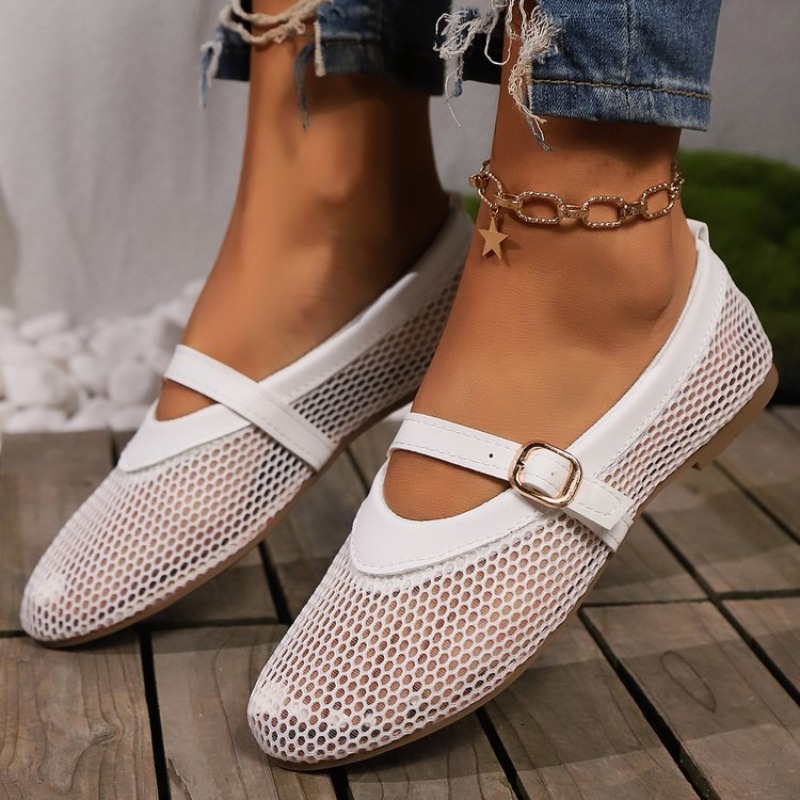 صنادل نسائية كاجوال مسامية من  - مراجعة Sandals وسعره