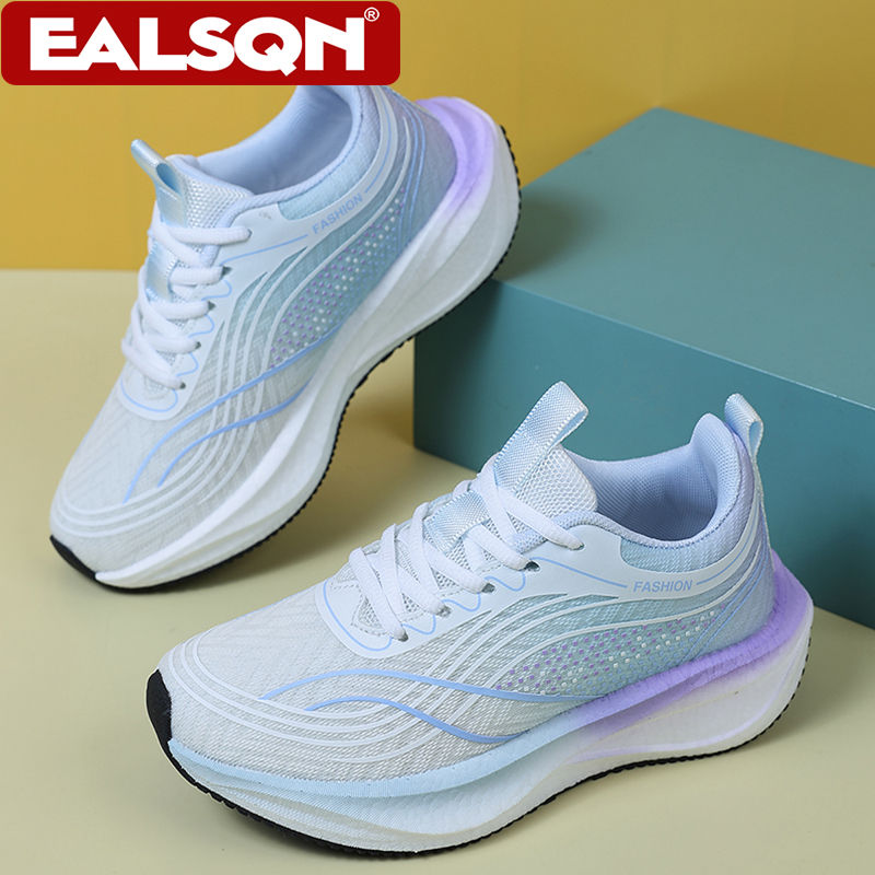 أحذية رياضية بيضاء خفيفة الوزن - مراجعة Breathable Mesh Athletic Shoes وسعره