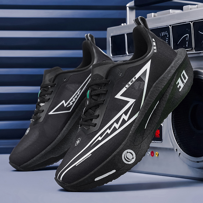 أحذية جري رجالية، قابلة للتنفس - مراجعة Lightweight Road Running Shoes وسعره