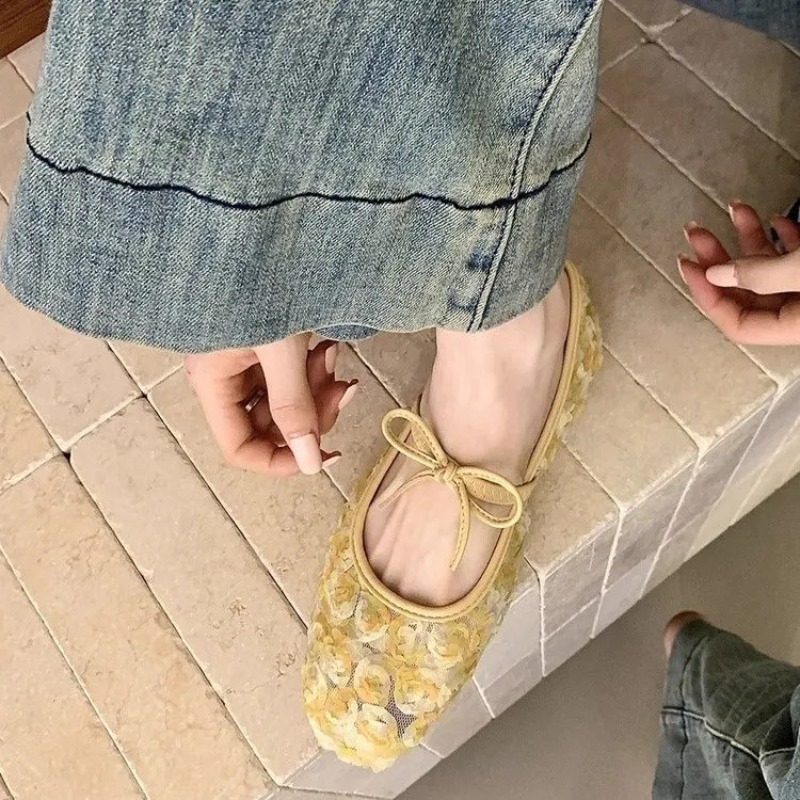 أحذية ماري جين شبكية جديدة بتص - مراجعة Boots وسعره